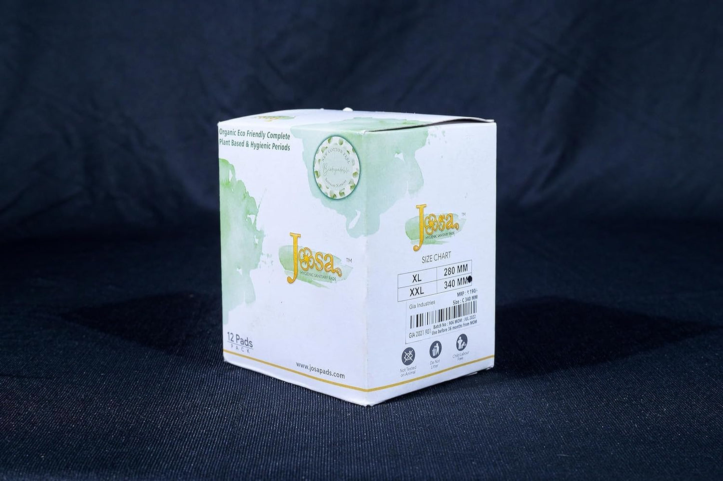 left side of eco friendly sanitary pads for medium flow pack showing different sizes available